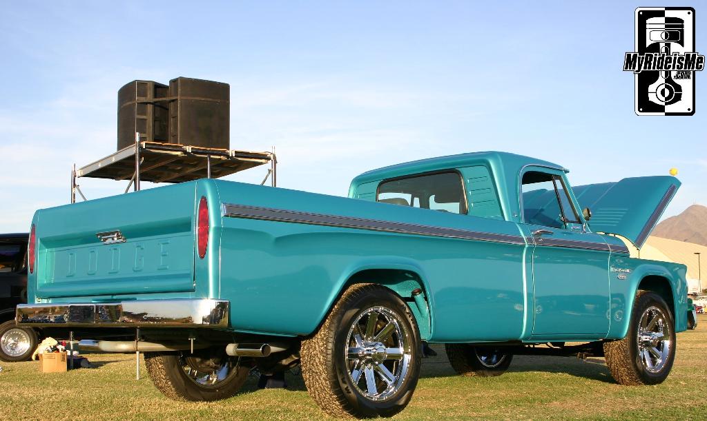 Dad's Old Dodge D200