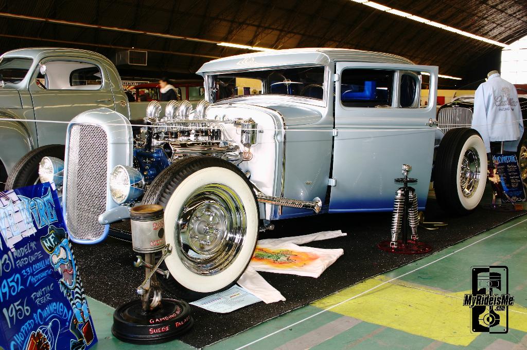 1937 Cord 812 Custom Beverly - black - fvr