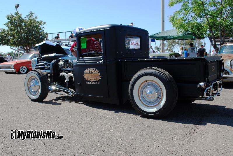 Hot Rod Shop Truck The post man doesn't go for a walk on his day off and