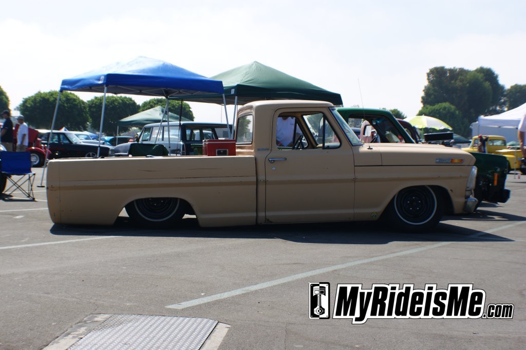There's a ton of lowered 60's Chevy trucks out there so it was nice to see