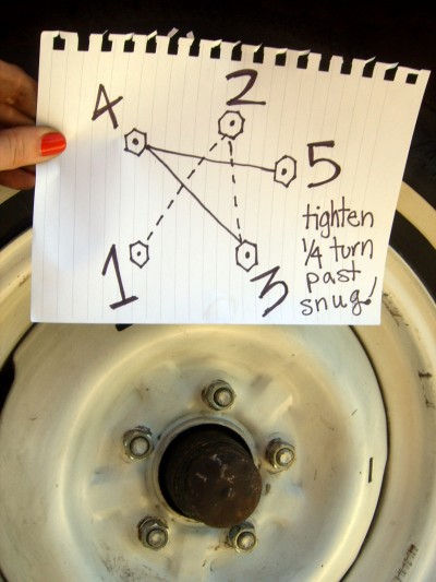 star pattern how to put on a tire