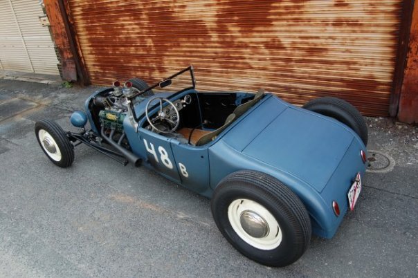 1926 T roadster hot rod in Sapporo Japan Just looking at the roadster