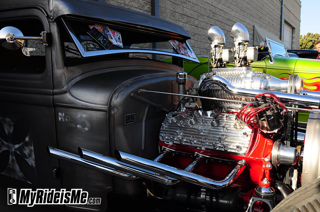13 of the Best Hot Rod Engines at LA Roadster Show | MyRideisMe.com