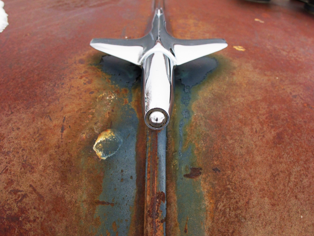 Chevy Hood Ornament Rust Chrome, 1953 chevy hood ornament, old cars, rusted car photography, hood ornament