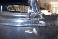 I'm using '40 Ford cowl mirrors without the rectangular base.