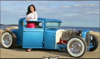 9 Questions for Pinup Model Kelly Lindahl