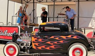 2013 Edelbrock Rev’ved up Car Show for Charity